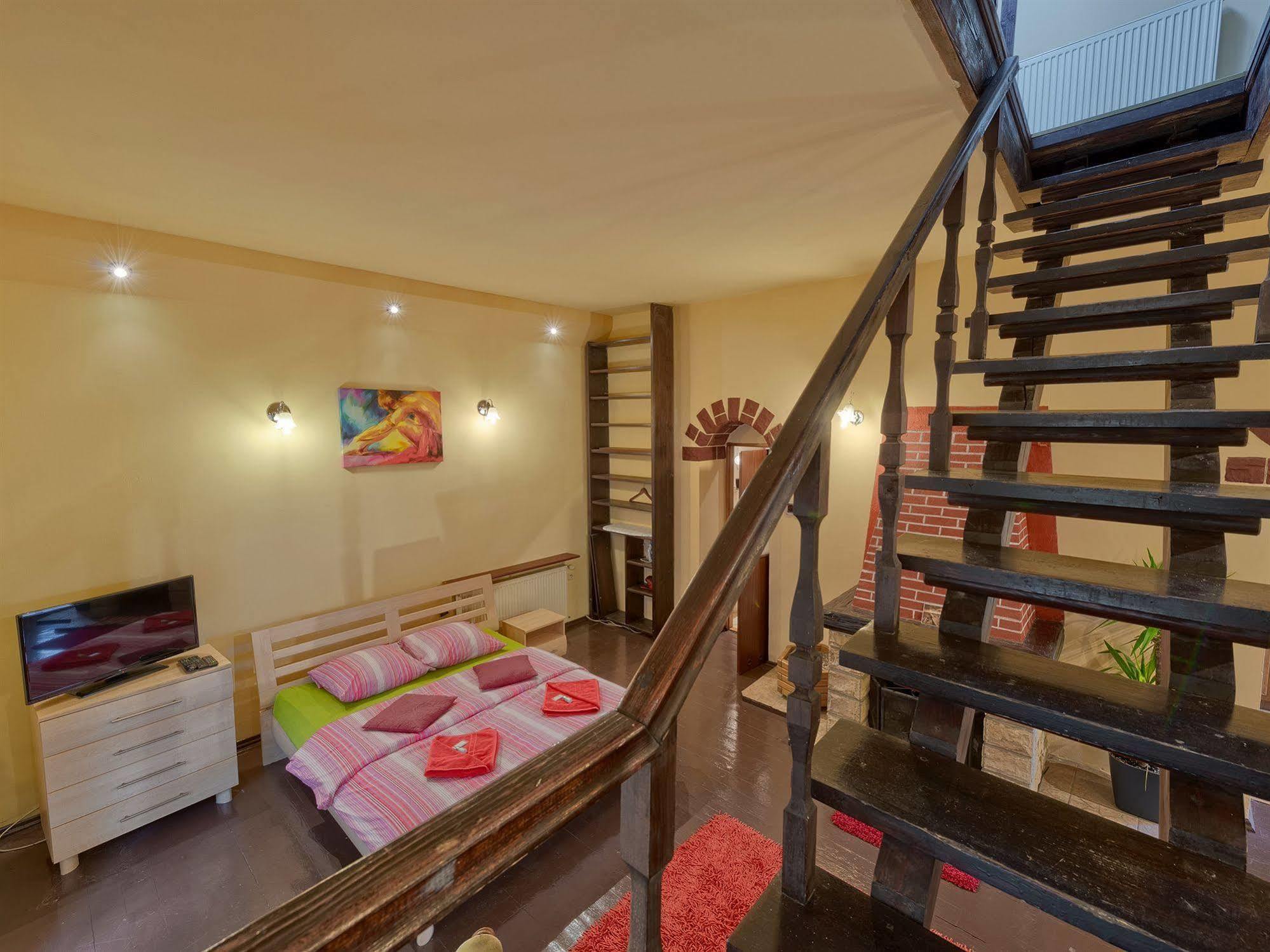 Apartments Princess คราคูฟ ภายนอก รูปภาพ